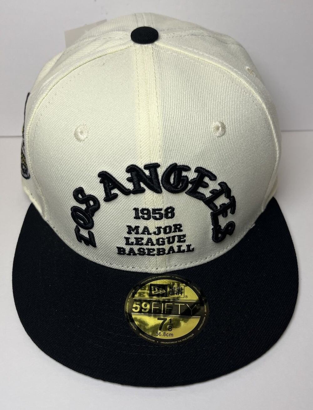 New Era 59FIFTY Los Angeles Dodgers Sugar Skull Hat Size 7 1/8 Off-White/Blac